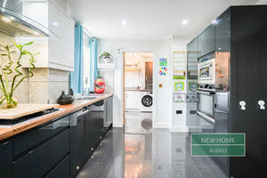 Photo 16- click for photo gallery